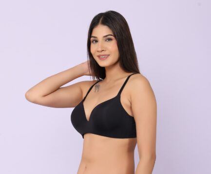 BACK HOOK EYE NON WIRED LIGHT PADDED Women Top - Image 4
