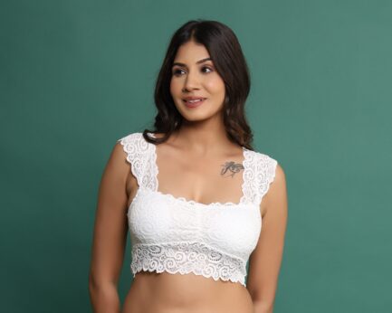 White T-SHIRT STYLE NON WIRED LIGHT PADDED Top - Image 3