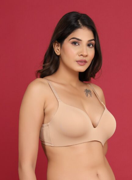 BACK HOOK EYE NON WIRED LIGHT PADDED Women Top
